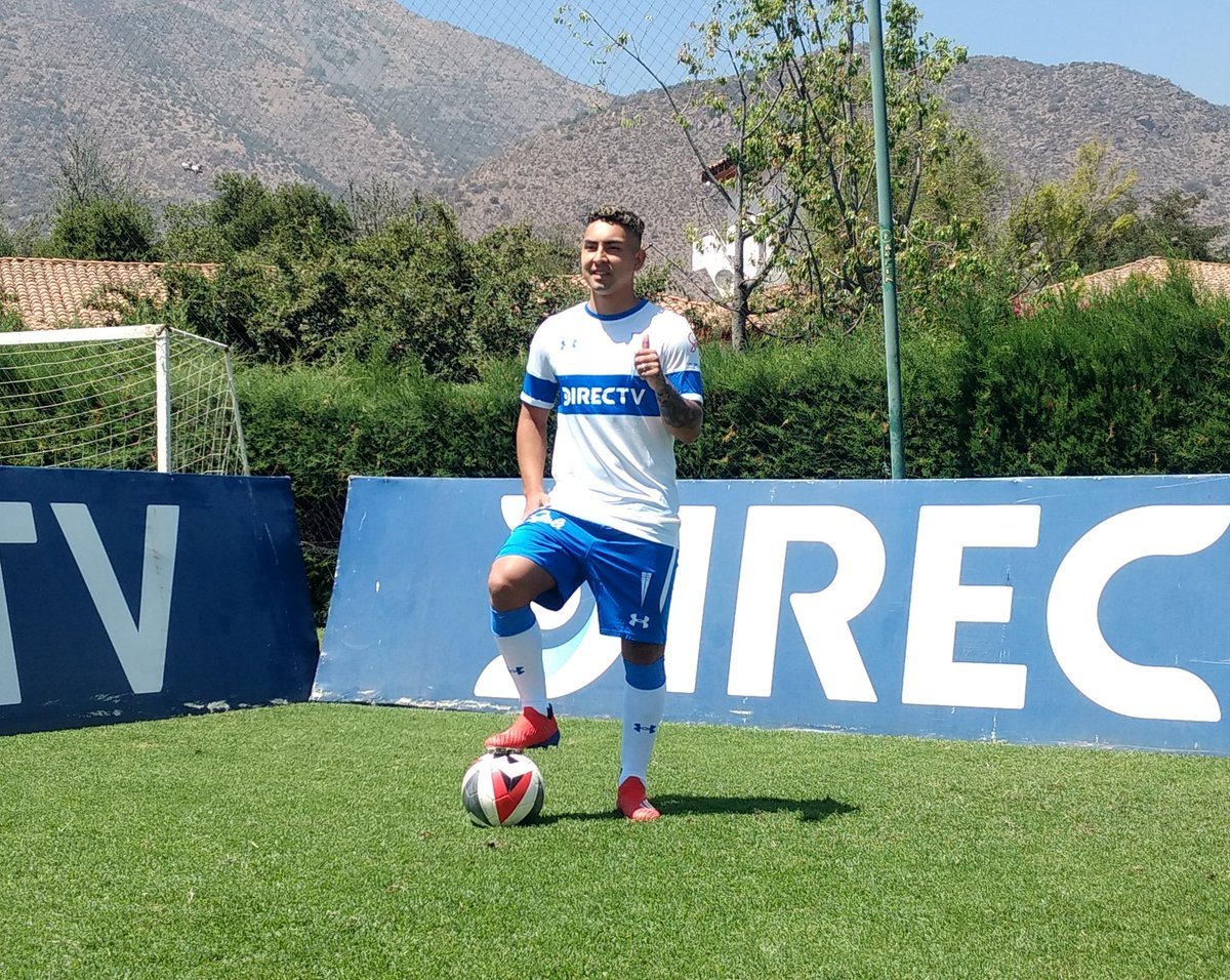 Jeisson Vargas fue presentado en la UC y asegura que “No han sido unos años como los esperaba”