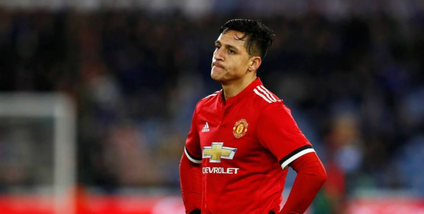 Medios británicos siguen dándole duro a Alexis tras opaco partido
