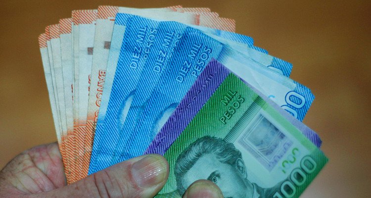 Sueldo Mínimo subirá a $319.000 bruto a partir de marzo