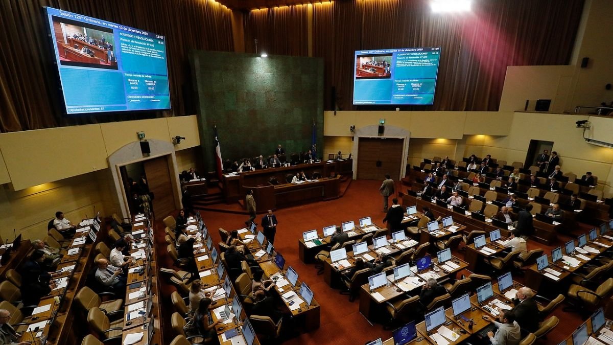 Avanza proyecto sobre Ingreso Mínimo Garantizado