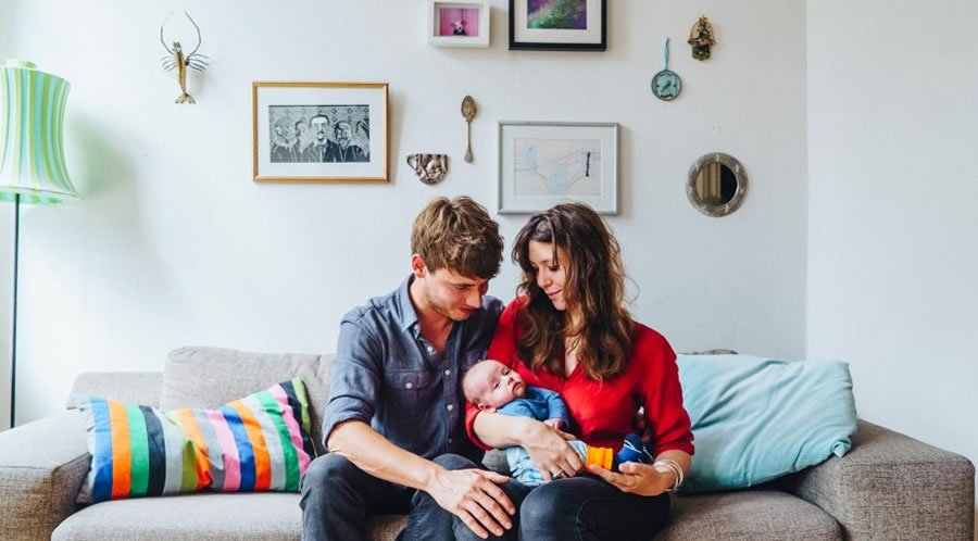 Promulgan ley de Crianza Protegida: padres de nacidos desde 2013 podrán acceder a seguro de cesantía