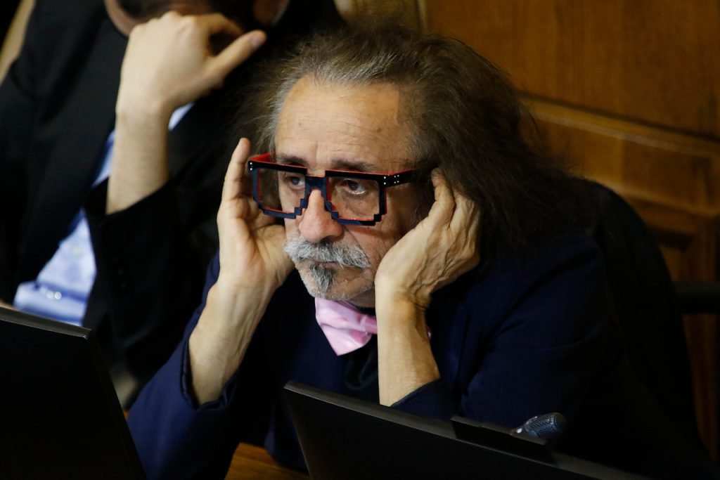 Comisión de Ética aplicará doble sanción máxima a Florcita Alarcón  