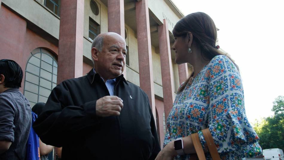 Insulza baja su carrera presidencial y asegura que Narváez será la carta del PS