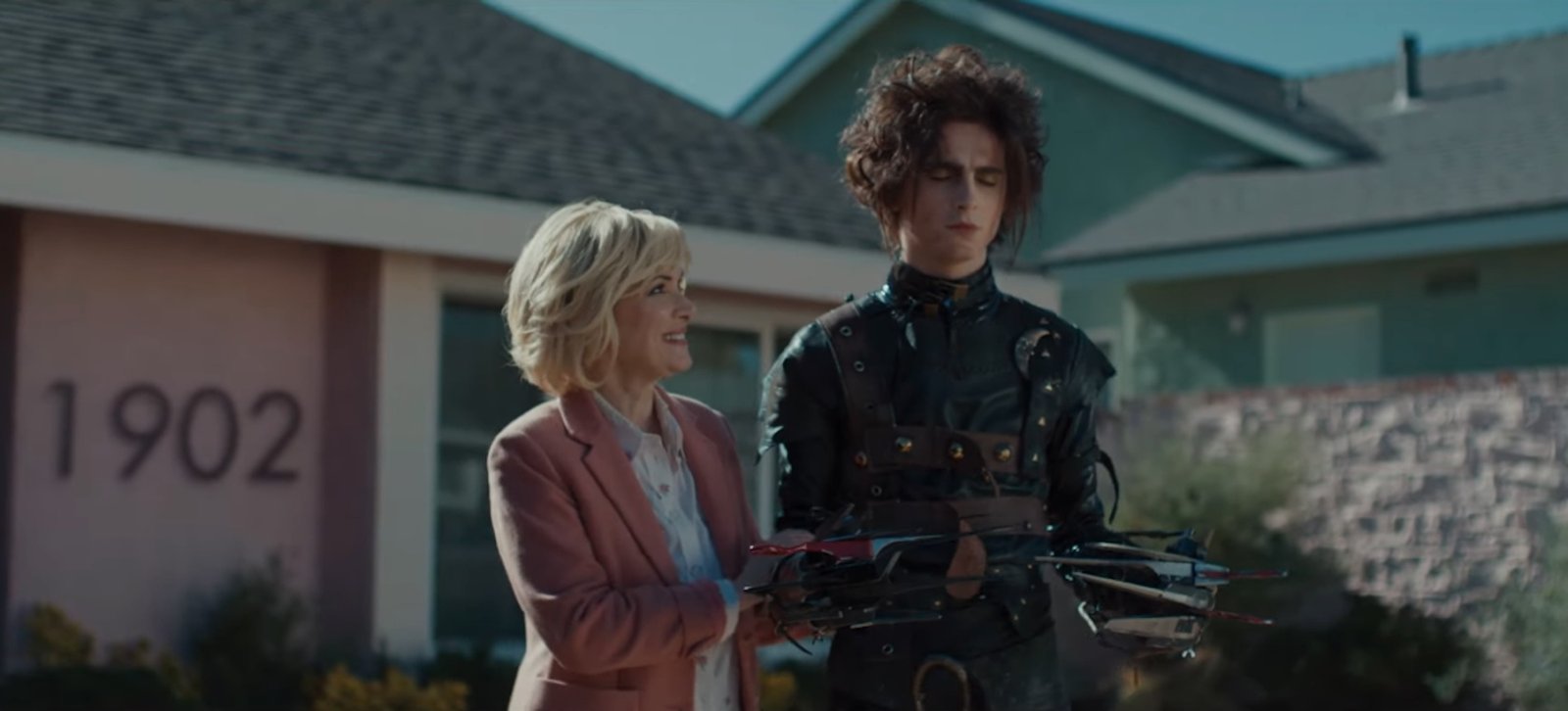 Breve secuela de “El joven manos de tijera” sorprende en comercial emitido durante Super Bowl