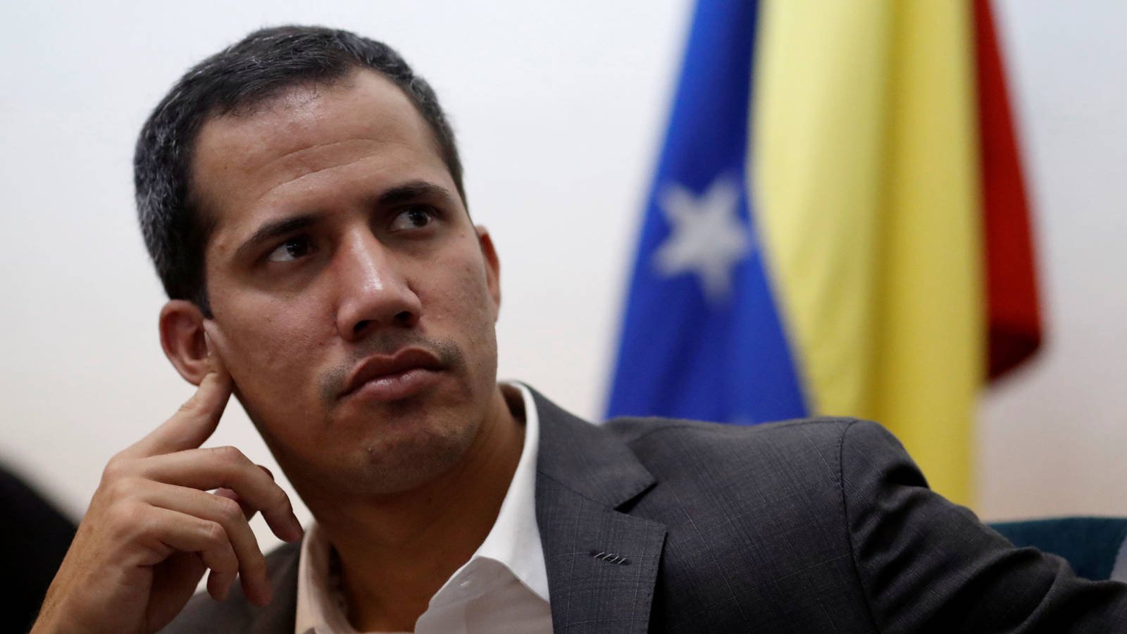 Nuevo parlamento de Venezuela busca juicio contra Guaidó