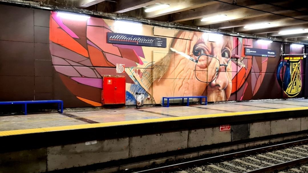 Los exquisitos murales del metro de Valparaíso