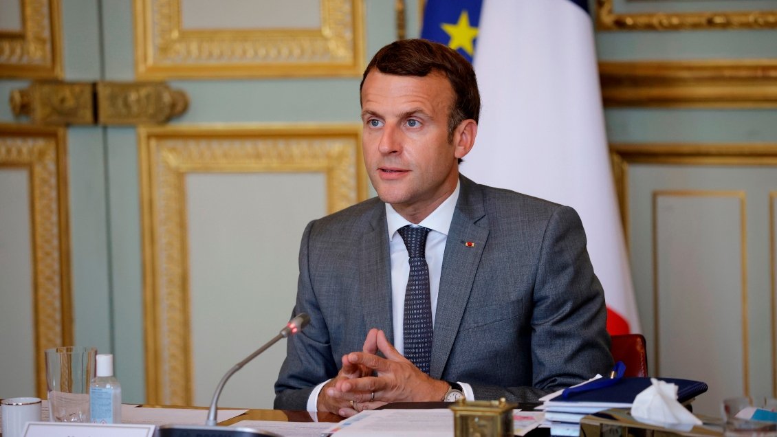 Presidente de Francia a los anti vacuna: “Se quedan ustedes en casa”