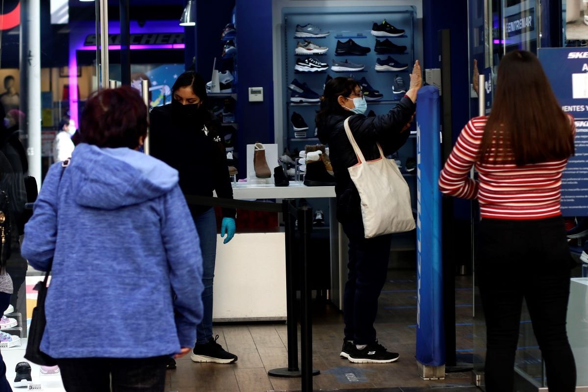 Horario de cierre del comercio: ingresan proyecto para adelantarlo