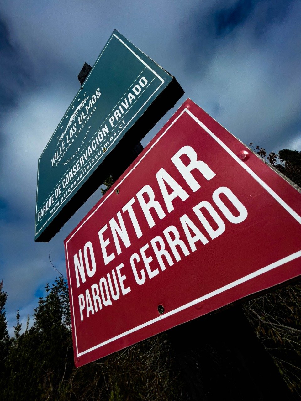 En Puerto Varas reclaman por cierre de histórico paso a volcán