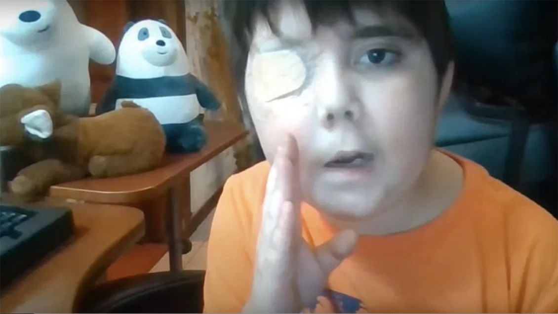 Falleció Tomiii 11, el niño youtuber que conmovió a Chile