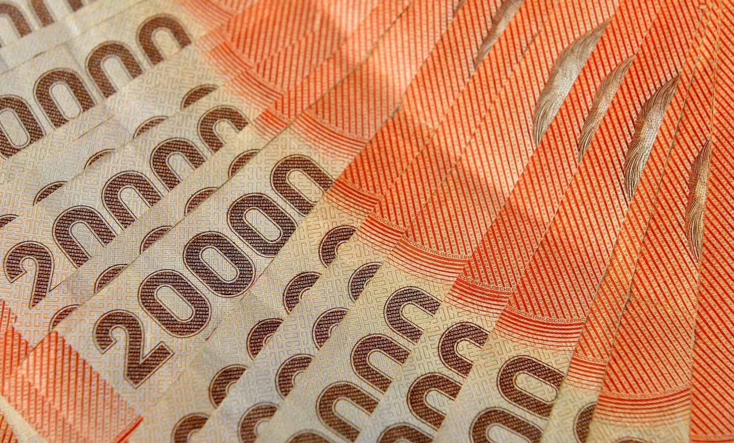 IFE Universal de octubre aumenta y vuelve al monto original