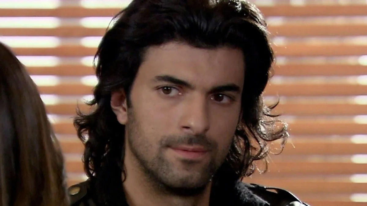 El actor que interpretó a Kerim Ilgaz de Fatmagül sorprende con su nuevo look tras 14 años
