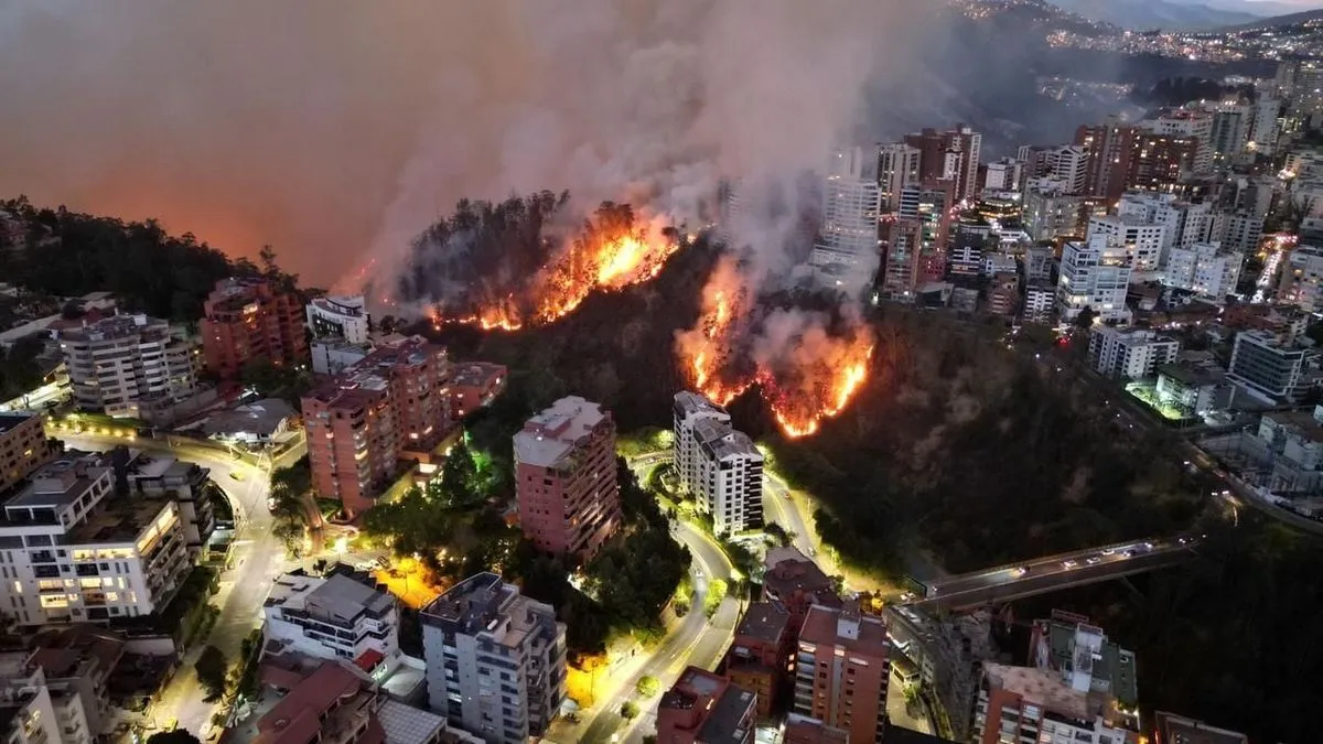 Incendios forestales desatan emergencia en Quito y generan decisiones drásticas