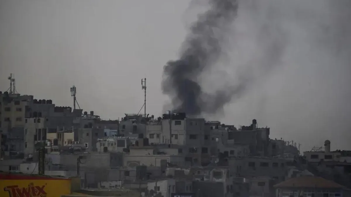 Al menos 22 muertos en nuevo ataque aéreo israelí en Yabalia, Gaza, según informes palestinos