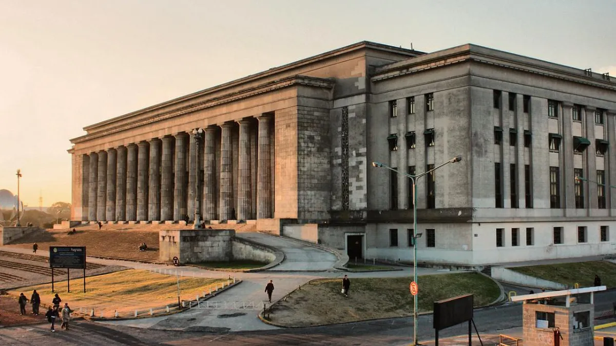 Estudio revela que muchos chilenos eligen Argentina para cursar sus carreras favoritas.