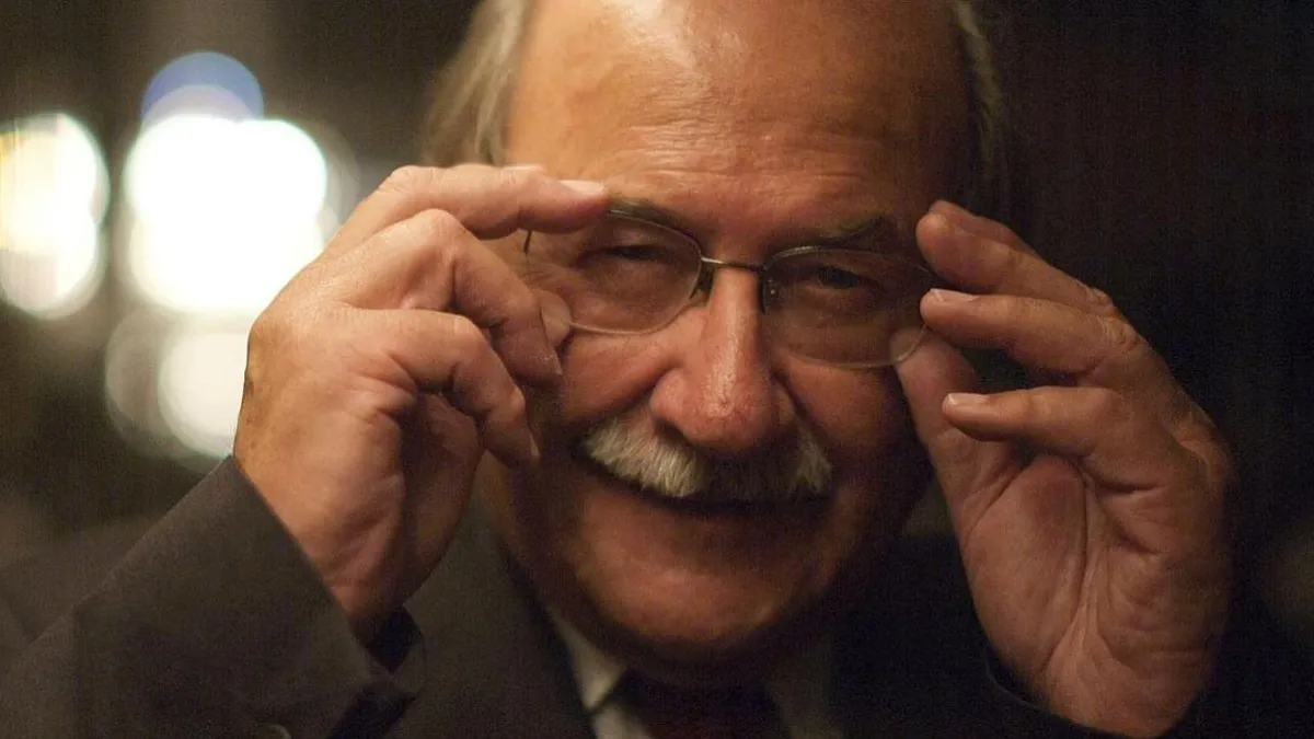 Antonio Skármeta: 10 obras que reflejan el alma de Hispanoamérica y su dolor.