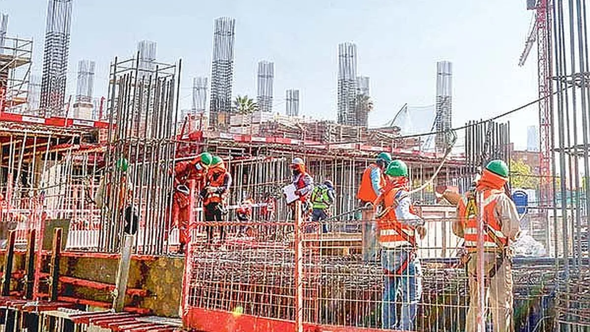 Análisis del mercado inmobiliario: proyecciones de inversión para 2025.