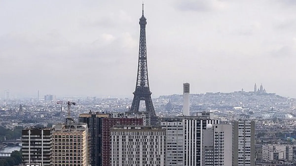 Fitch advierte sobre la calificación de Francia tras nuevos esfuerzos fiscales del gobierno