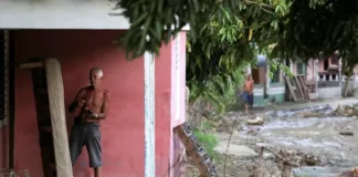 La tormenta Óscar deja ocho muertos y devastación en Cuba.