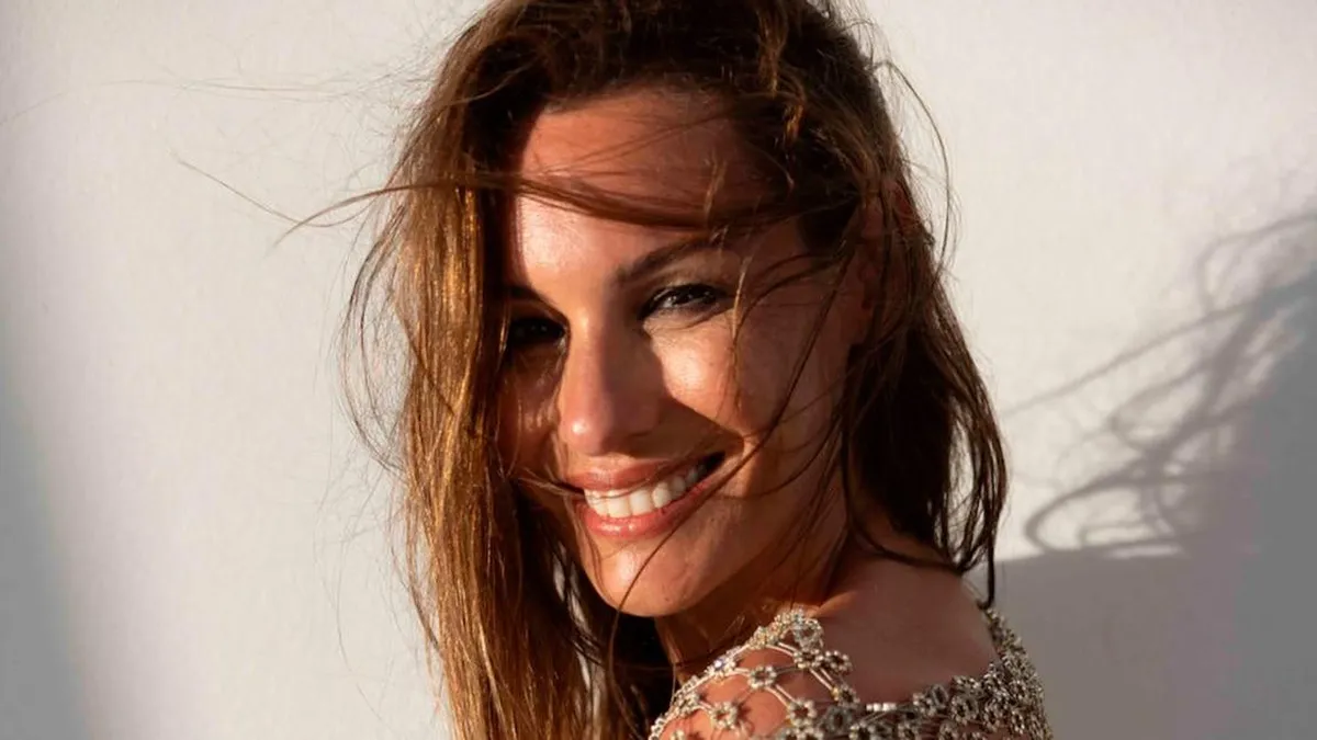 Pampita comparte su experiencia con la dislexia y lanza campaña de concienciación