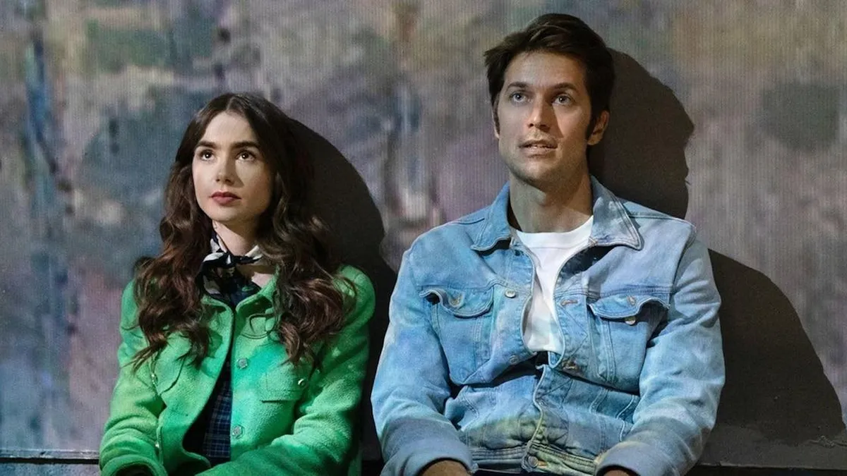 Lucas Bravo expresa su frustración por el rumbo de Gabriel en Emily en París