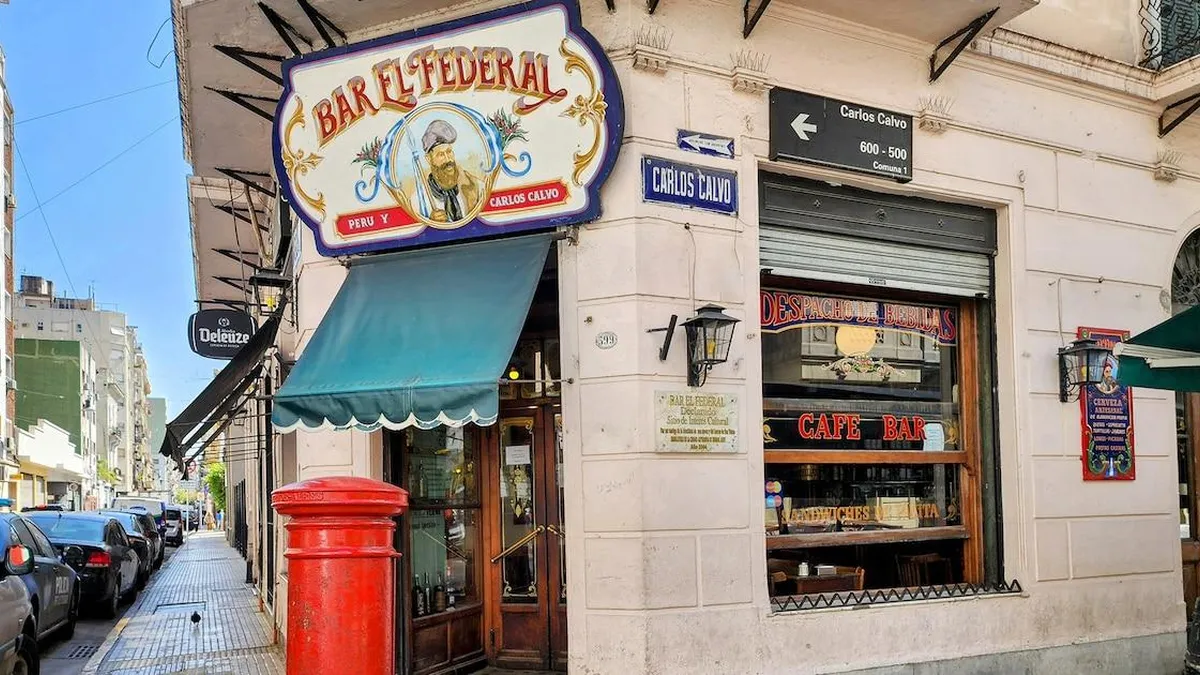 El Federal: Un bar de Buenos Aires que guarda secretos de cartas y destinos perdidos