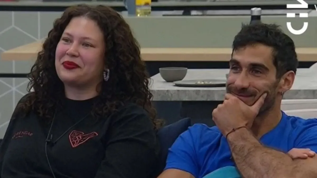 Pedro Astorga y Michelle Carvalho aceptan un desafío romántico en Gran Hermano