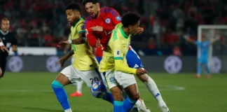 Brasil remontó y la Roja sufrió su sexta derrota. Tabla complicada para Chile.