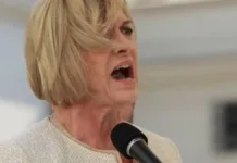 Evelyn Matthei critica el silencio de Boric ante la denuncia de Monsalve.