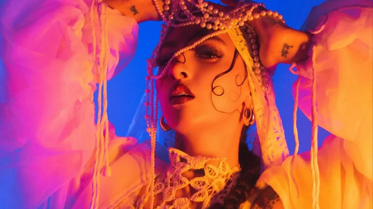 Rimas Publishing da la bienvenida a la talentosa artista chilena Aura Bae.