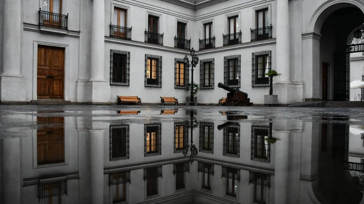 Muerte de trabajador en La Moneda genera preocupación por condiciones laborales