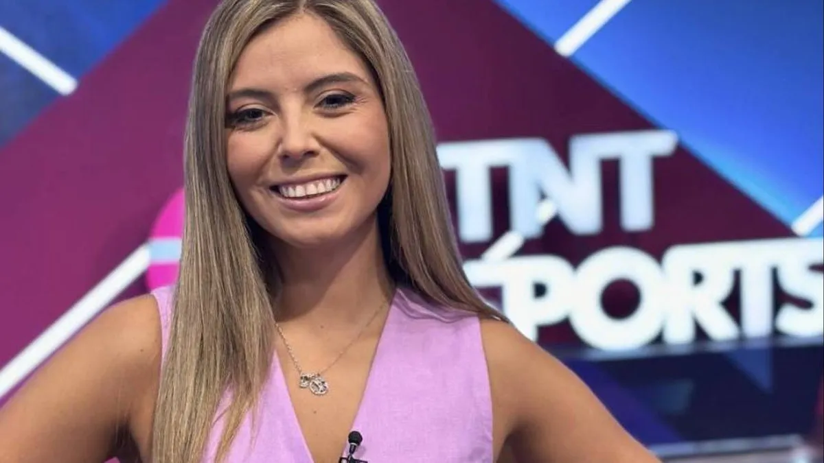 Verónica Bianchi deslumbra en Instagram con bikinazos y noticias de Colo Colo en elecciones