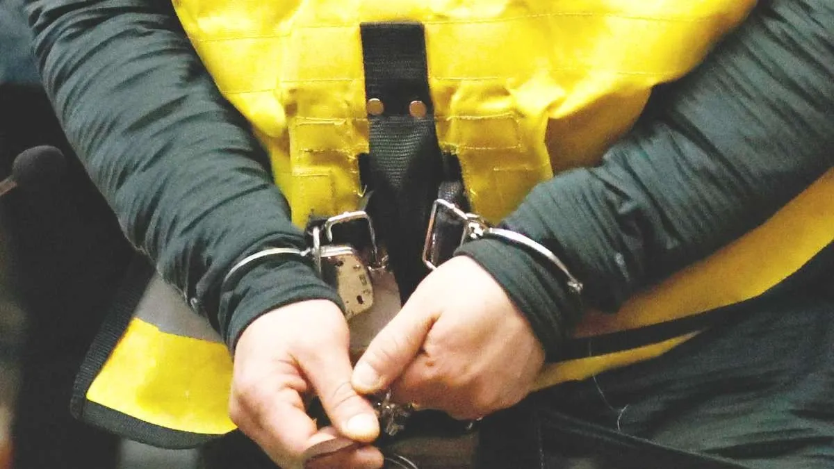 Prisión preventiva para psicólogo acusado de abuso sexual en colegio de San Bernardo