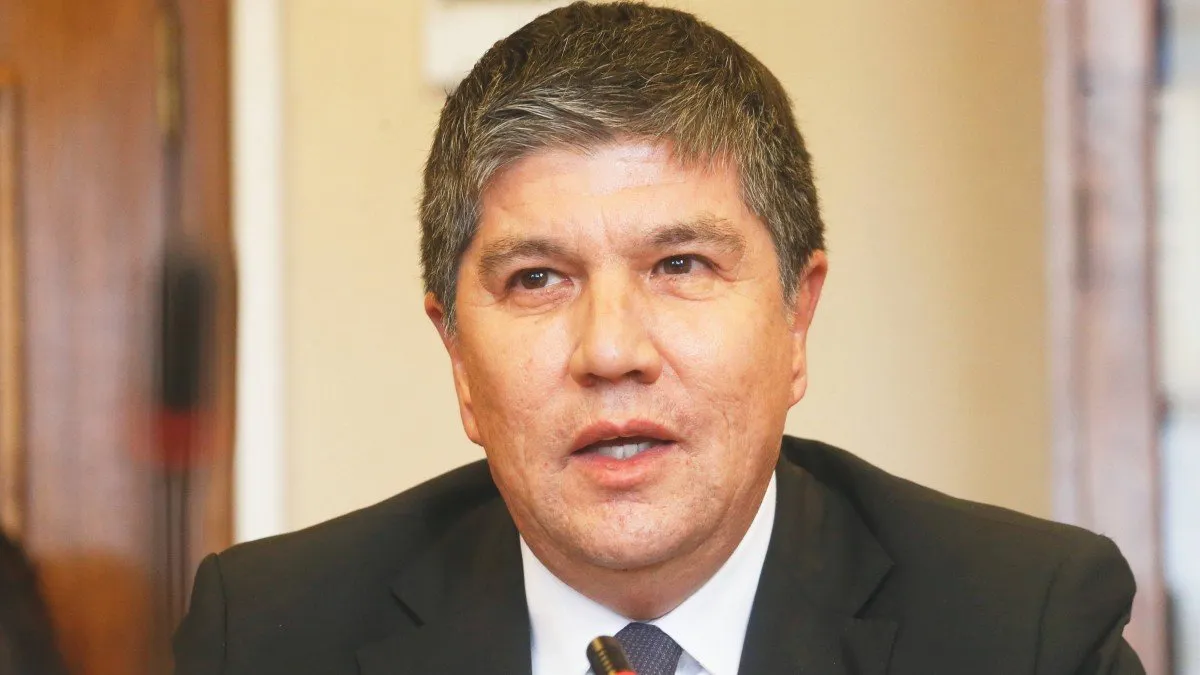 Manuel Monsalve defiende la igualdad ante la ley en medio de investigación por denuncia de violación