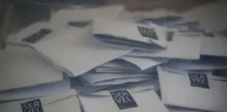 Descubre cuándo y dónde votar en las elecciones del 26 y 27 de octubre.