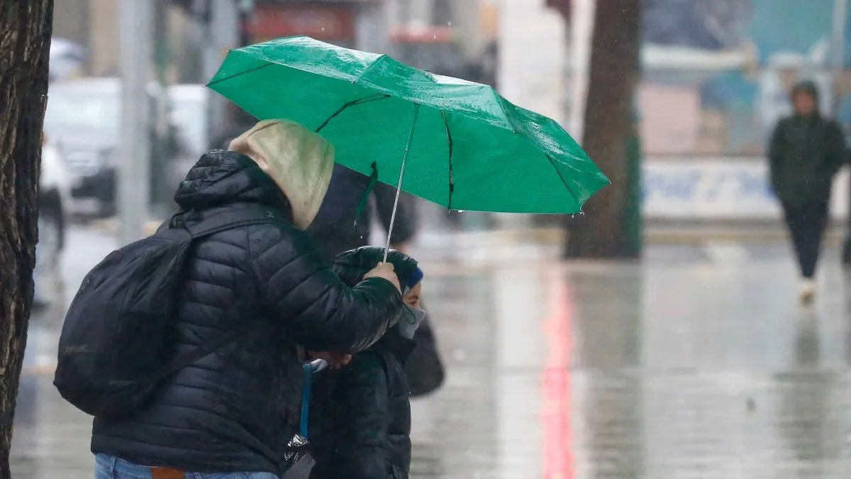 Alerta por intensas lluvias y tormentas eléctricas en el norte de Chile.