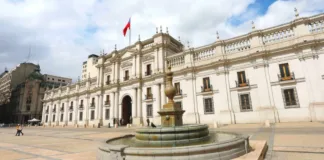 Gásfiter de 63 años fallece por paro cardíaco en el Palacio de La Moneda.