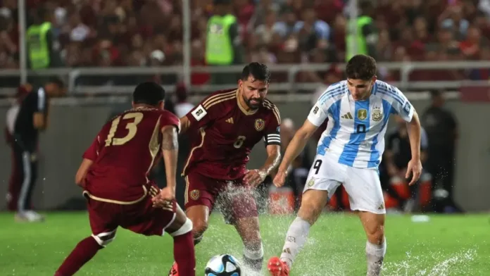 La Selección Argentina lucha en Maturín