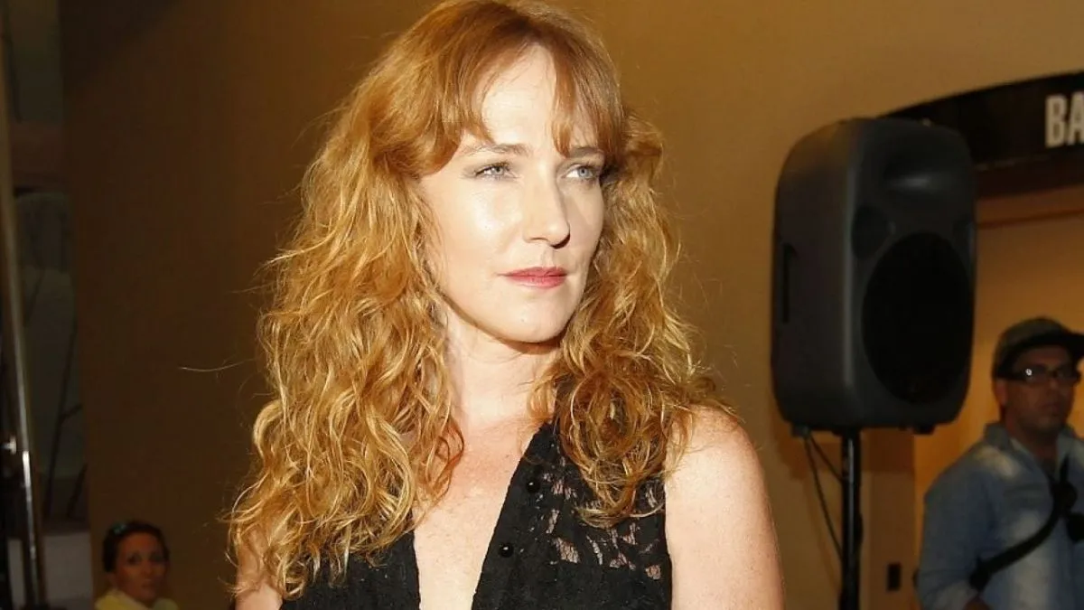 Cata Pulido enfrenta una difícil situación mientras apoya a su hijo en su recuperación.