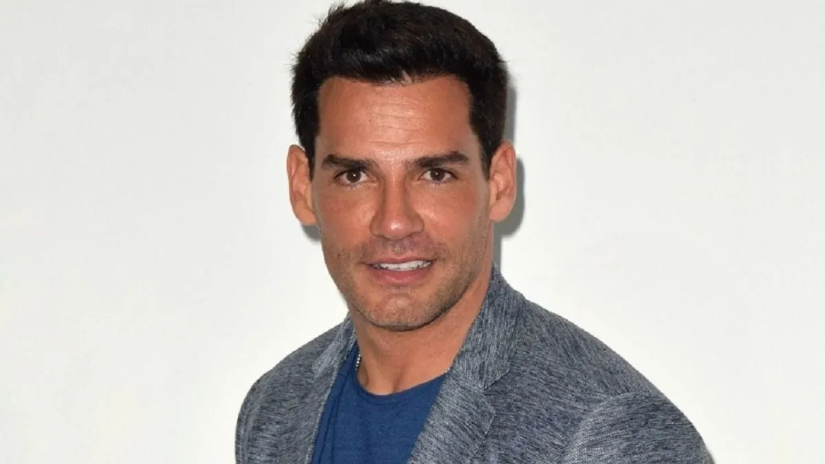 Cristián de la Fuente celebra su nueva relación con un emotivo mensaje a su polola Pía Marcollese