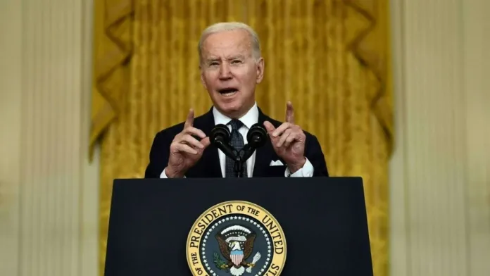 Joe Biden declara emergencia en Florida y urge a la evacuación de ciudadanos.