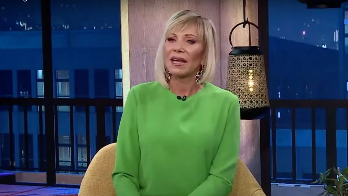 Raquel Argandoña comparte su filosofía de vida mientras disfruta del sol en Punta Cana