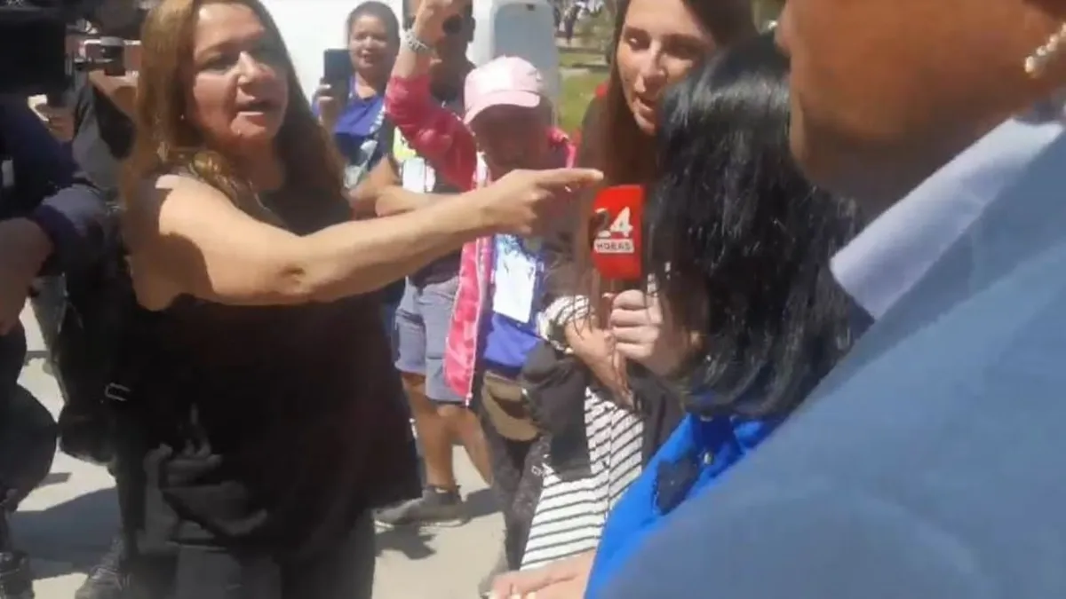 Tensión familiar en La Pintana: alcaldesa Claudia Pizarro enfrenta a su hermana en jornada electoral