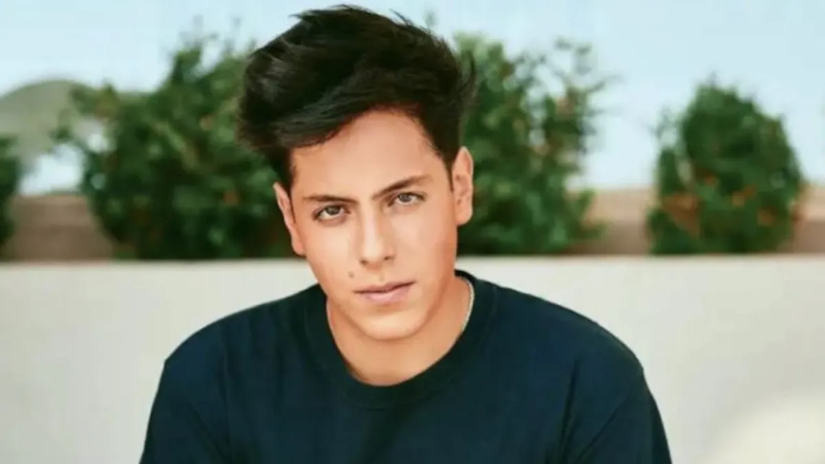 Máximo Menem Bolocco comparte tierna foto con misteriosa joven y aviva rumores de romance