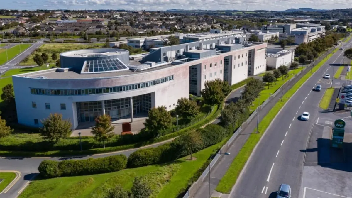 La Universidad de Irlanda lanza carrera para formar futuros 'influencers'.