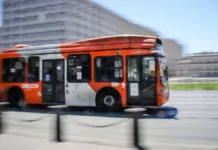 Paraderos inteligentes: 100 nuevos puntos de espera de buses para 2024-2025.