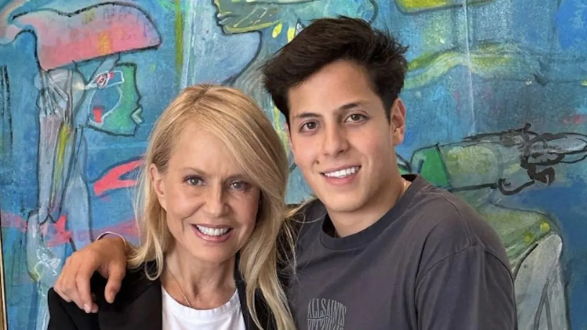 Cecilia Bolocco expresa su emoción por el cariño que recibe su hijo Máximo Menem