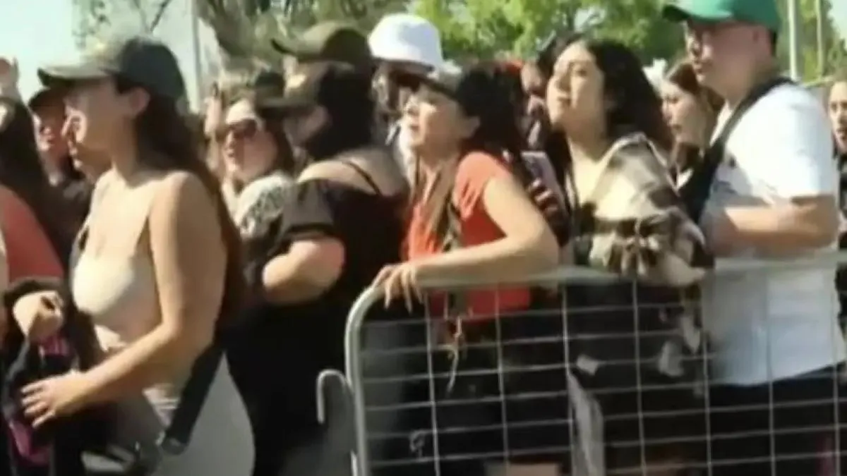 Caos y desmayos en el concierto de Aventura: fanáticos desatan estampida en el Estadio Nacional