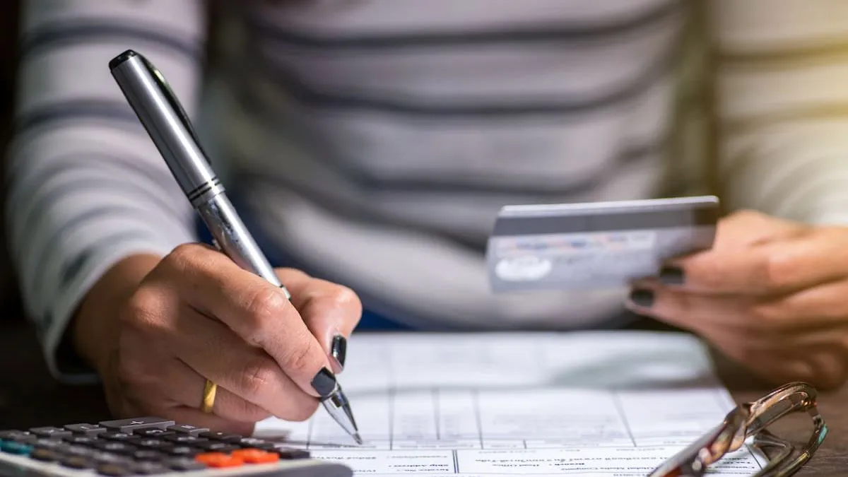 Calcula tu crédito ideal en Chile con la plataforma de la Comisión para el Mercado Financiero.