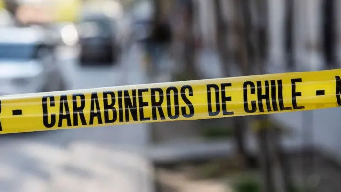 Tragedia en Valparaíso: estudiante universitaria fallece tras caer de una micro.